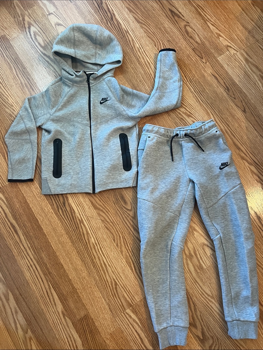 Nike Tek Kids Light Gray Hooded Jacket & Joggers Set